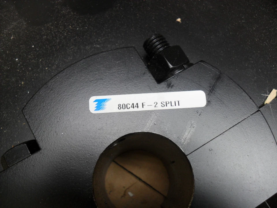 Piñón partido completo TSUBAKI 80C44F-2 SPLIT 15" diámetro, cadena de 44 dientes # 80 50 lb Foto 2 de 4