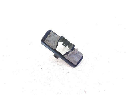 Volkswagen Touareg Stoßstange vorne PDC Sensor Halter 7L6919492B