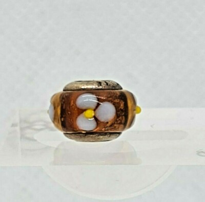 Lovelinks zierliches braunes Gänseblümchen Blume Murano Glas Perle Charm 925 Sterlingsilber
