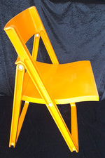 Seltener Klappstuhl original 70er Kunststoff von Alibert Modell C400