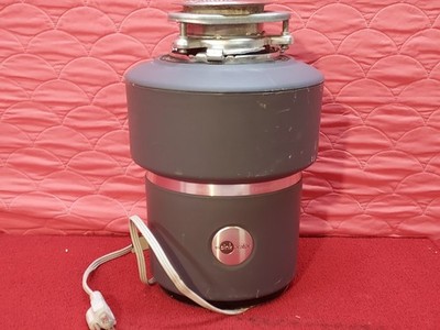 Used InSinkErator 3/4HP Evolution Essential Garbage Disposal Good Condition