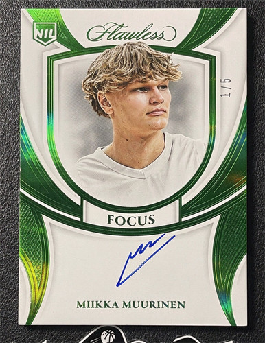 2025-26 Panini Flawless Miikka Muurinen Focus Auto Green 1/5≈1/1