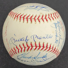 Mickey Mantle Rookie Cards and Memorabilia Buying Guide 30