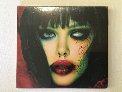 ALICE GLASS PREY IV Like, Crystal Castles Crim3s Pussy Riot You Love Her Ritualz