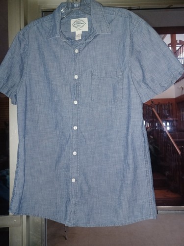 St. John's Bay Men's No Tuck Button-Up Shirt M Blue Gray