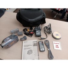 Sony Handycam DCR-DVD305 Complete Set Batteries Charger Cables Remote Mic Case