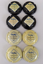 lot de 8 capsules de champagne génériques " Les champagnes de vignerons"