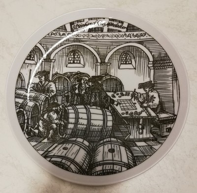 Wandteller Sammelteller  Die Geschicht des Weinbau Weinhandel im Mittelalter 