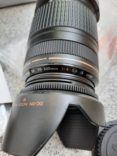 Boxed Canon EF 70-300mm 1:4-5.6 IS USM Image Stabilizer Lens for- Canon EOS DSLR - Picture 9 of 15