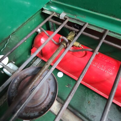 Vintage Coleman 413E 2Brnr Camp Stove w/ Original Instructions