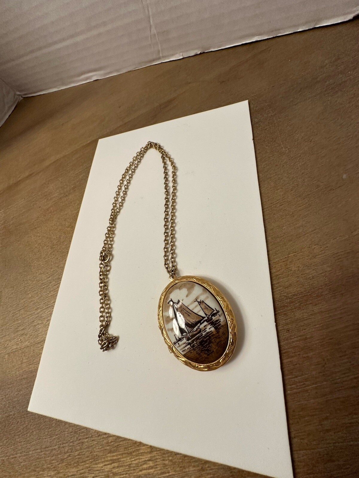 Picture 1 of 6