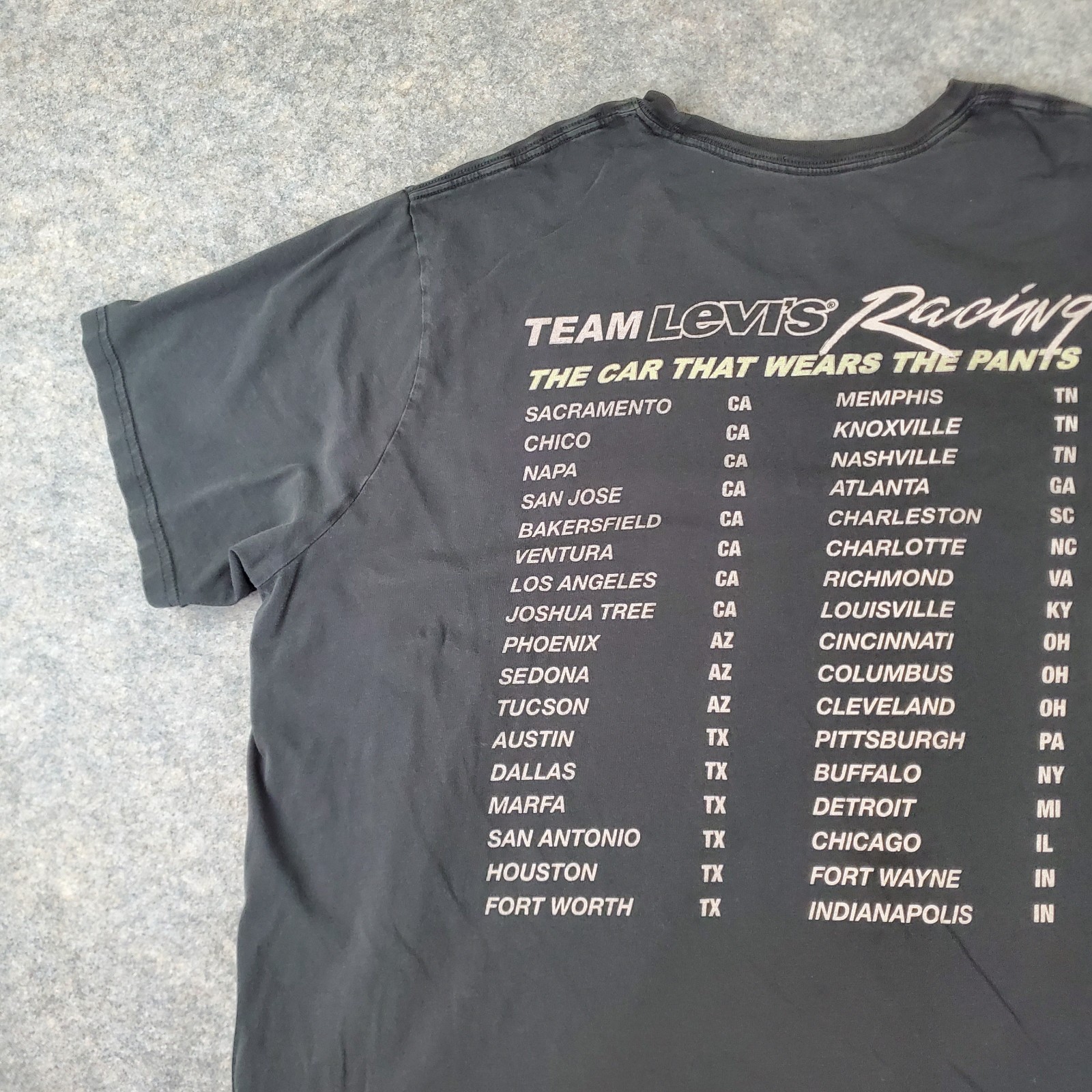 Levi's Shirt Men 2XL Gray Crew Neck Short Sleeve Graphic Stretch Pullover Casual thumbnail 16