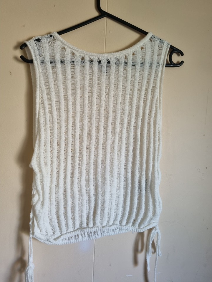 H&M White Ribbed Knit Tank Top Round Neck Drawstring Sides Sleeveless XS