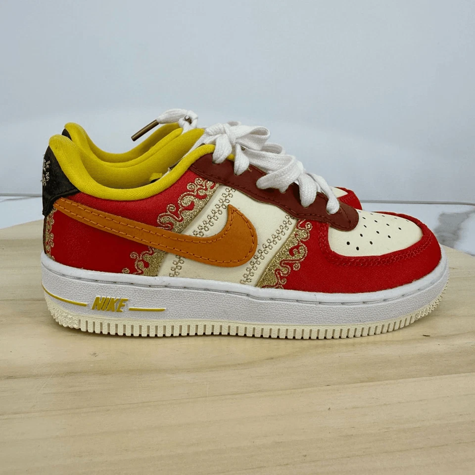 Nike Niños Air Force 1 Little Accra Zapatillas Talla 12.5 Cuero Edición Limitada Foto 2 de 4
