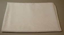 1 Rectangle Diamond Patterned Tablecloth White 61 x 82 Inches