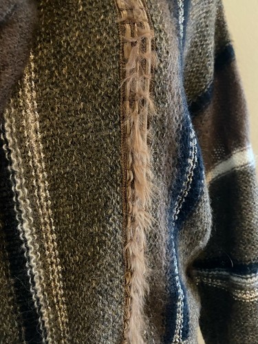 Vintage Gold & Brown, Bat Wings Style Sweater, Sz Large, 38% Alpaca, 29% Mohair - Picture 4 of 7