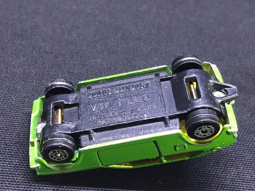 Corgi Juniors Volkswagen Polo Diecast Collectable - Picture 6 of 8