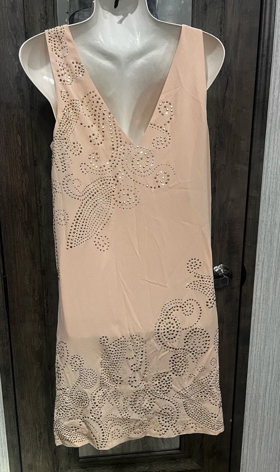 Vestido de Cóctel Trina Turk Coral Rosa Metálico Dorado Recorte Jacquard Sin Mangas 2 Foto 3 de 4