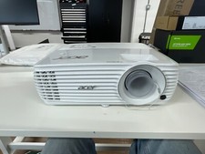 Acer V6810 DLP Projector