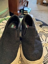 Skechers Women's UlAir Cooled Memory Foam Insole SZ 8 Black w. white sole