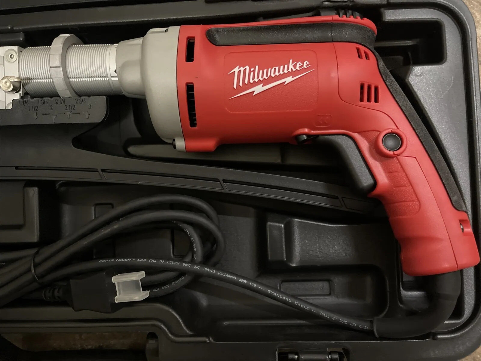 PAM FastenMaster P13K Autofeed Screw System W/ Milwaukee 674020 Driver