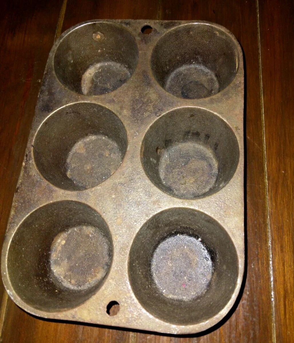 Vintage Cast Iron Muffin Pan Unmarked Makes 6 Muffins