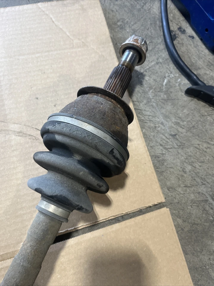 2003 - 2008 Nissan 350Z Rear CV Drive Axle  RH  Side OEM 39601AR400 - Image 4 of 4