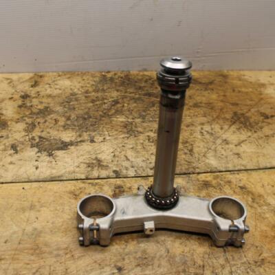 13-18 KAWASAKI NINJA ZX6R FRONT FORKS CLAMP LOWER TRIPLE TREE STEM