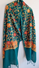 Kashmiri Shawl Stole Wrap Green Embroidered Tasseled Wool Soft Warm 80" x 29"