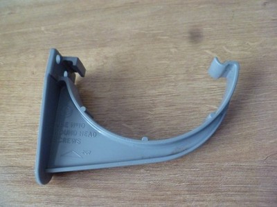 Polypipe RR109BR 112mm Halbrund Dachrinnenblendenhalterung in GRAU