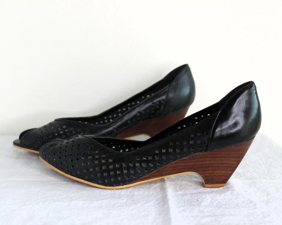 Zapatos de mujer Kickerinos Joanne vintage años 60 talla 8,5 M hechos en Brasil Foto 3 de 4