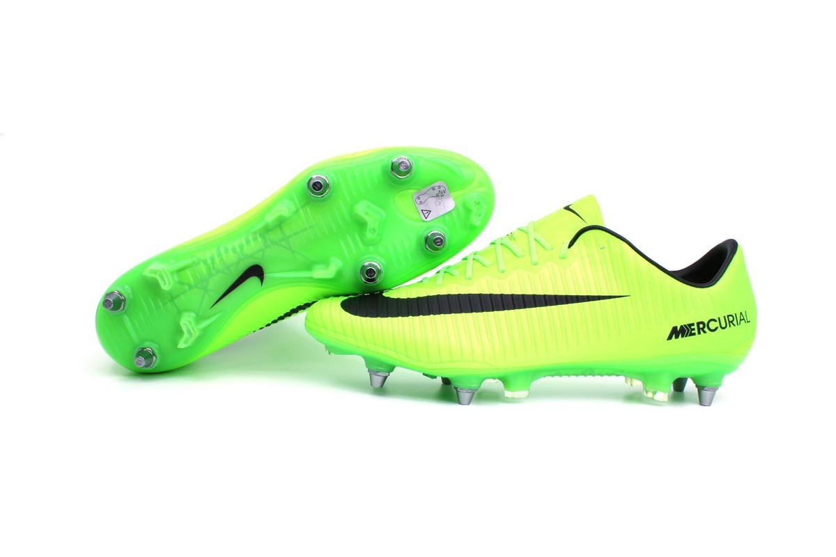 Nike Mercurial Vapor 11 SG Pro Electric Green/Black/Flash Nike Mercurial Vapor 11 SG Pro Electric Green/Black/Flash