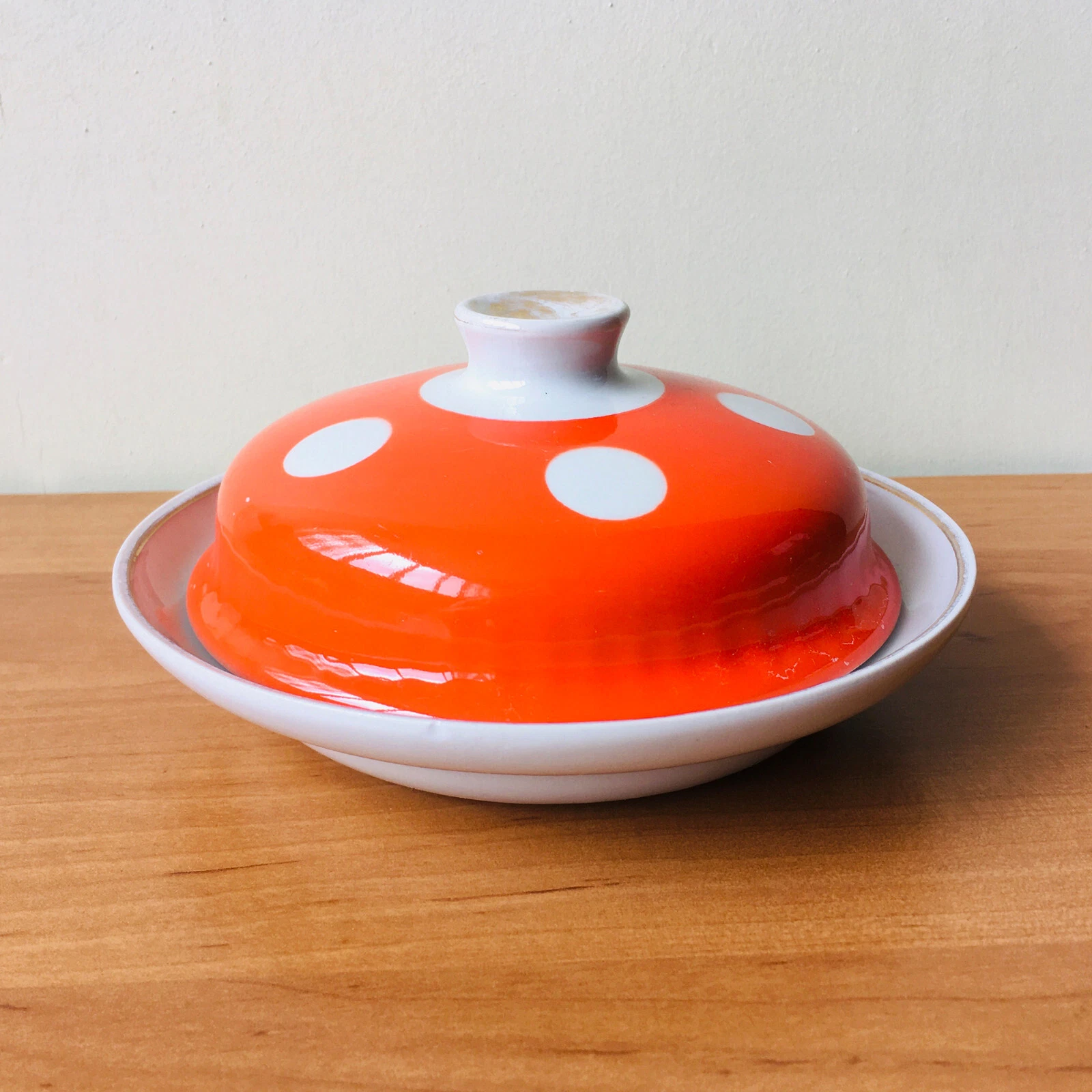 Polka dot vintage porcelain butter dish with lid, Covered ceramic butter keeper