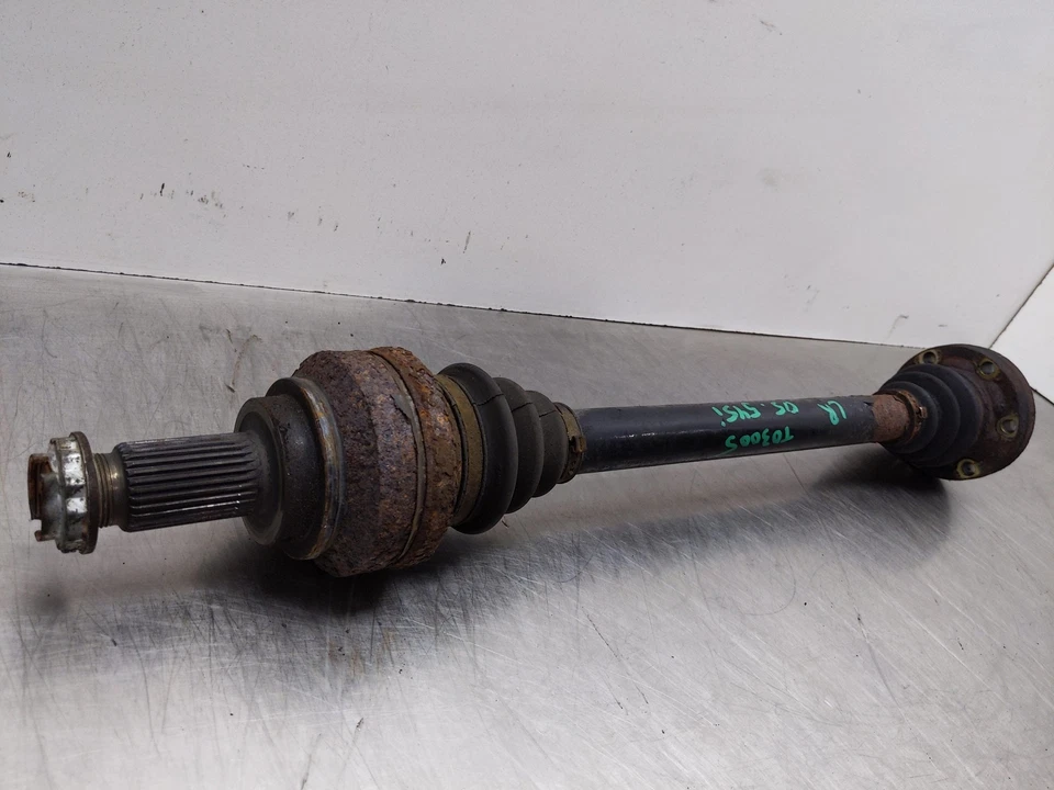 2005 BMW 545i Driver Side Left LH conjunto de eixo traseiro CV AT 83K OEM 7521133 - Imagem 3 de 4
