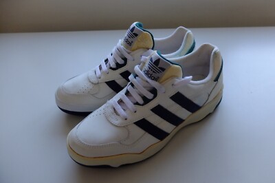 Vintage Adidas Tennis Weiß UK 8 Turnschuhe Sneaker Neu Mit Mängeln