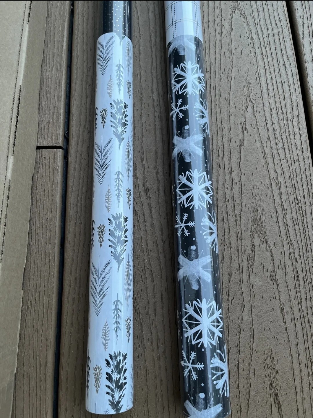 Hallmark Christmas Wrapping Paper Jumbo Rolls With Cut Lines 160 SQ FT Hallmark christmas wrapping paper jumbo rolls with cut lines 160 sq ft
