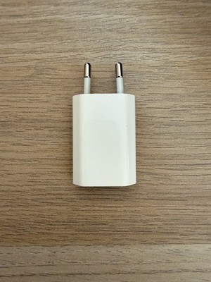 Original Apple 5W USB Power Adapter (Netzteil)