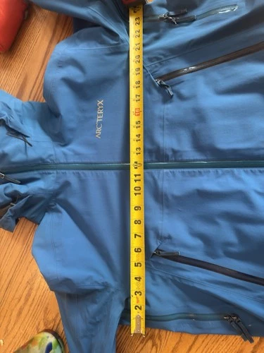Arc'teryx Men's Blue GoreTex  Jacket Size L image 4