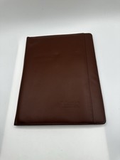 "Organizador de portafolio Cutter & Buck marrón 12,5"" x 9,75""". LEER