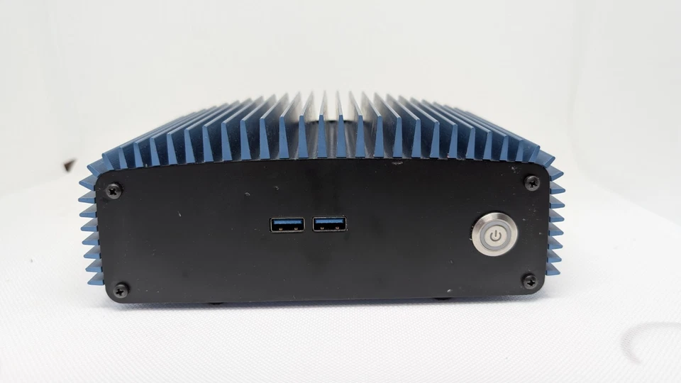 Intel NUC 7i7DNFE i7 8650U Lüfterlos 8/16 RAM 256GB NVME SSD Mini PC USF Fanless - Bild 2 von 4