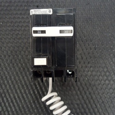 Eaton GFTCB230 Miniature Circuit Breakers (MCBs) 2Pole 30A 120/240V