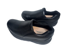 G-DEFY Gravity Defyer MATeeM Women  s 10 Black Leather Slip On Comfort Shoes