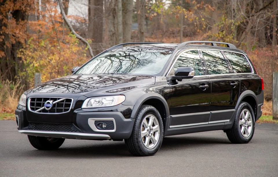 2011 Volvo XC70 3.2 AWD Wagon 94k mi Serviced Booster Seats WE SHIP! - Image 3 of 4