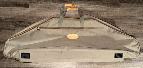 VTG SKB MILLITARY GREEN BOW & ARROW SOFT CASE BAG 45"