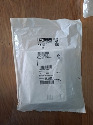 Phoenix Contact MINI MCR-2-UI-REL-PT Grenzwertschalter Schalter 1746475 Neu OVP