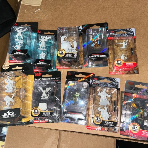 Booster Donjons & Dragons – Harbinger Expansion – 8 Figurines Et 6 Cartes Scellées