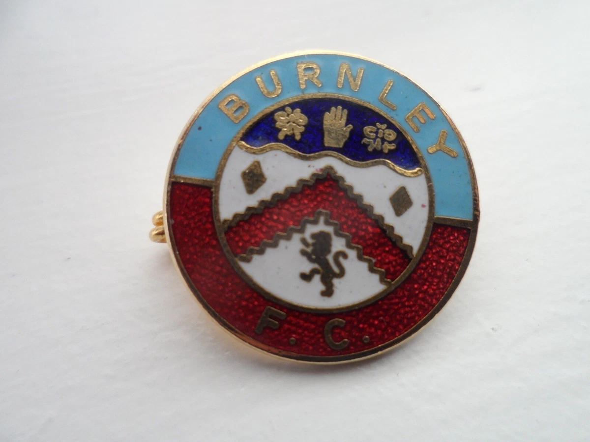 BURNLEY - Superbe épingle de football style sheild vintage