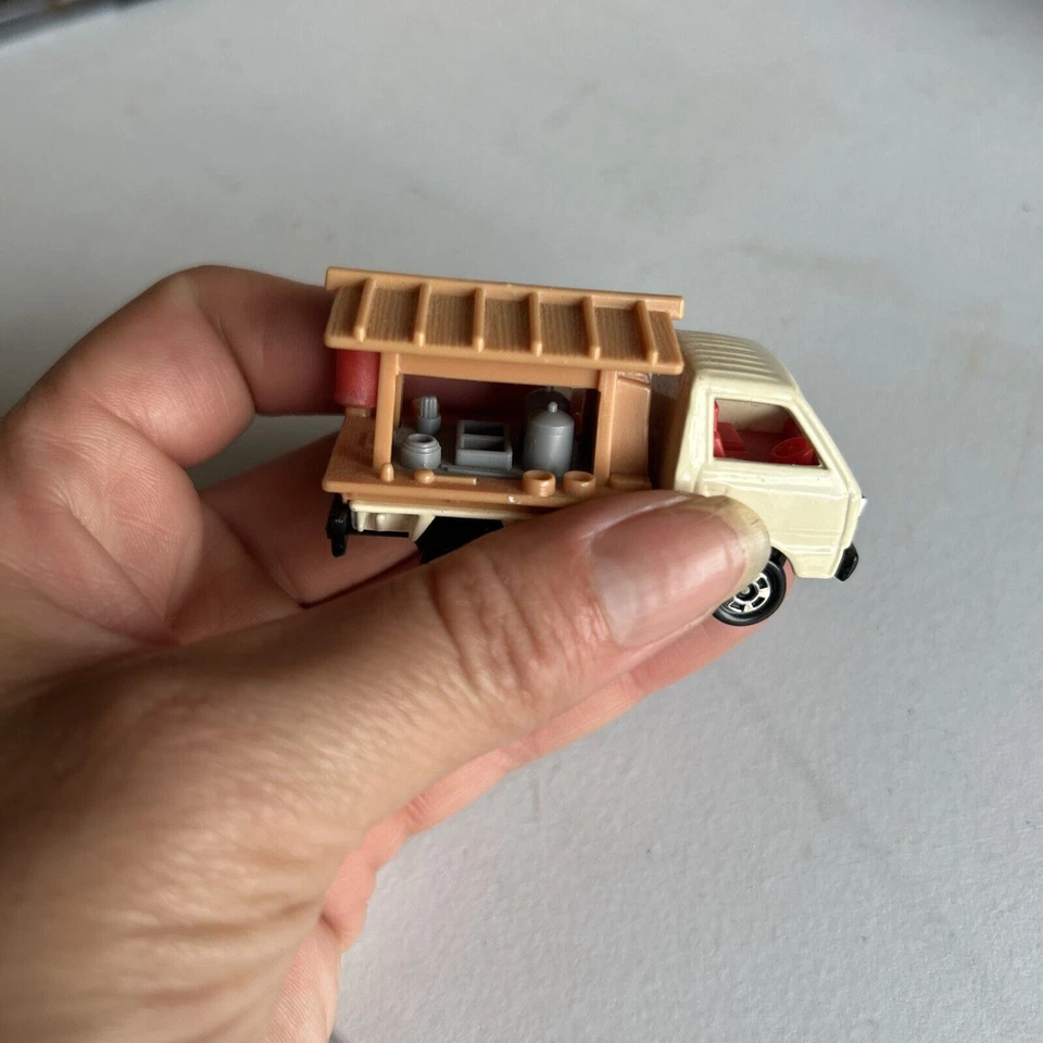 Camión ligero Tomica Suzuki Carry Ramen Shop fideos chinos hecho en China Mini C Foto 4 de 4