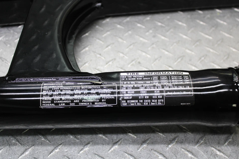 Honda Shadow Ace 1100 D2A 1999 basculante trasero brazo de suspensión 52100-Mah-A40 Foto 4 de 4