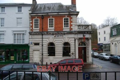 PHOTO  ROYAL TUNBRIDGE WELLS ZIZZI HIGH ST A FORMER BANK CONVERTED INTO A RESTAU